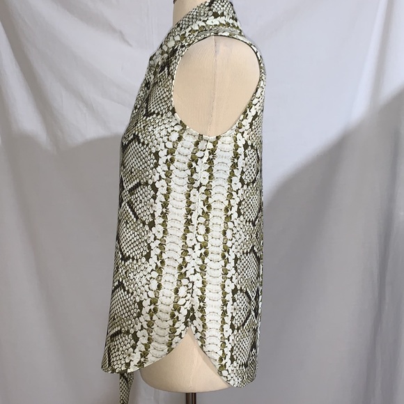 J. Crew snake print sleeveless top with front ties,size SP, excellent condition. - Picture 4 of 7